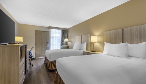 Habitación estándar, 2 camas dobles, no fumadores, frigorífico y microondas