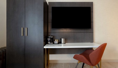 Habitación, 2 camas dobles (Roll-In Shower, Mobility/Hearing)