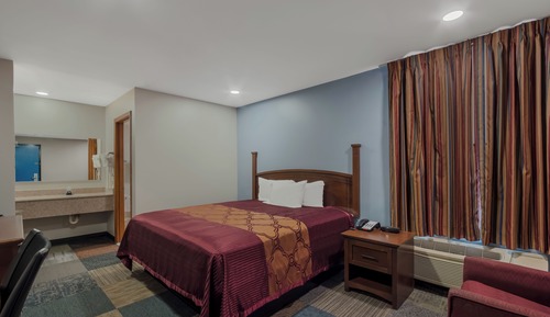 Standard Room, 1 King Bed, Non-Smoking, Jacuzzi, (42" TV)