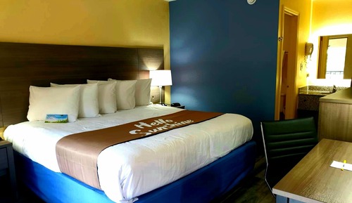 Habitación, 1 cama de matrimonio grande, accesible para personas con discapacidad (Accessible)