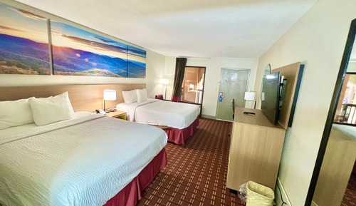 Habitación, 2 camas de matrimonio, no fumadores (2nd Floor)