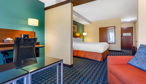 Suite, 1 cama de matrimonio grande con sofá cama, no fumadores (Efficiency)