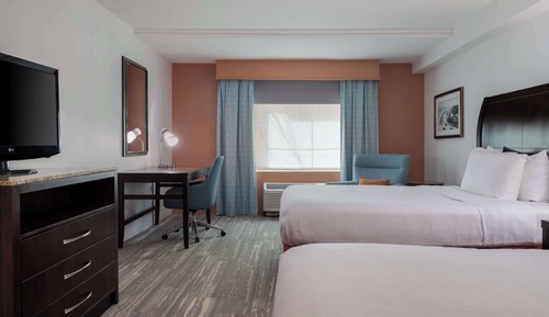 Habitación, 2 camas de matrimonio (Accessible)