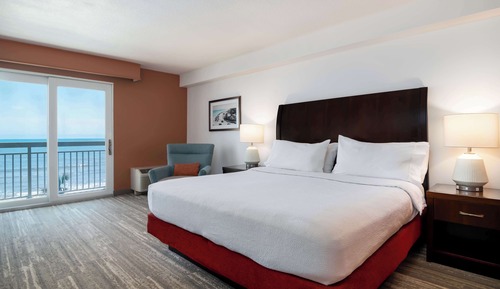 Habitación, 1 cama de matrimonio grande, frente al mar (Floor 5-8)