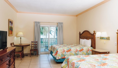 Habitación estándar, 2 camas de matrimonio, vistas al mar
