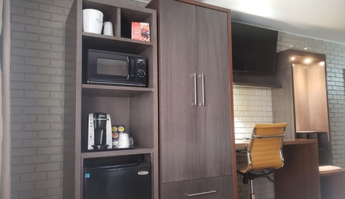 Habitación, 2 camas de matrimonio, ducha adaptada (Communications)