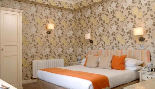 Darfield House Twin/Double Room