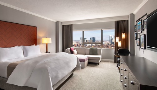 Habitación, 1 cama de matrimonio grande, vistas a la ciudad, en una planta alta