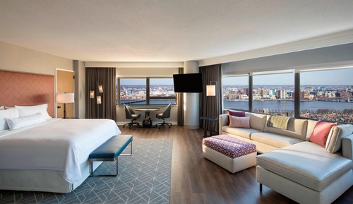 Suite estudio, 1 cama de matrimonio grande con sofá cama, vistas al río