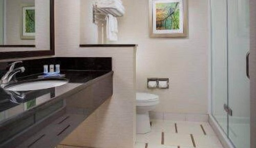 Habitación, 2 camas de matrimonio, no fumadores (Mobility Accessible, Roll-in Shower)