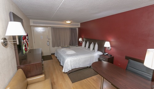 Habitación Premium, 1 cama de matrimonio grande (Upgraded Bedding & Snack, Smoke Free)