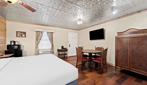 Habitación estándar, 1 cama de matrimonio grande, no fumadores, frigorífico y microondas