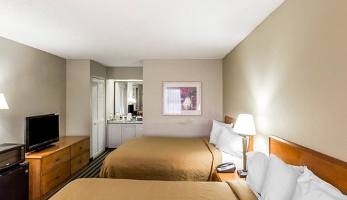 Habitación, 2 camas dobles, frigorífico y microondas