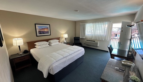 Habitación estándar, 1 cama de matrimonio, en edificio anexo (1 Queen Bed Nonsmoking)