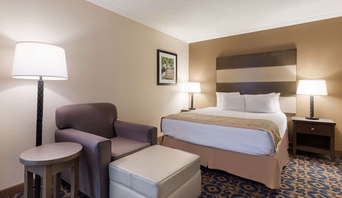 Habitación estándar, varias camas, no fumadores, frigorífico y microondas