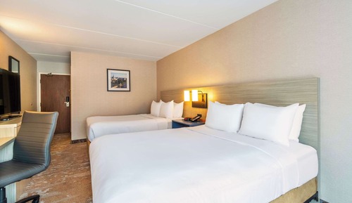 Habitación estándar, 2 camas dobles, no fumadores, planta baja