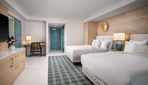 Habitación, 2 camas de matrimonio, terraza (Firepit, Beachside Views)