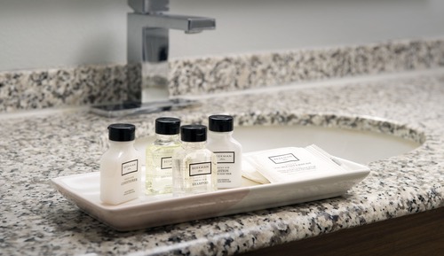 Habitación estándar, 1 cama de matrimonio grande, ducha adaptada (Mobility Accessible)