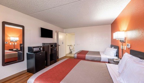 Habitación estándar, 2 camas de matrimonio, no fumadores, frigorífico y microondas