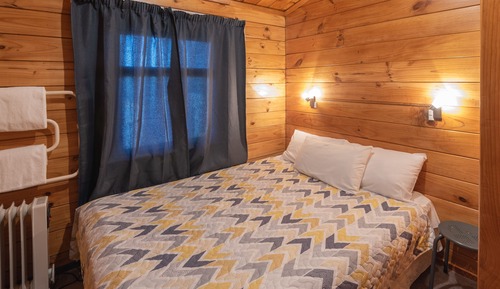 Habitación básica, baño compartido (Backpacker Double)