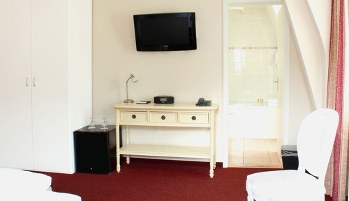 Habitación superior con 1 cama doble o 2 individuales