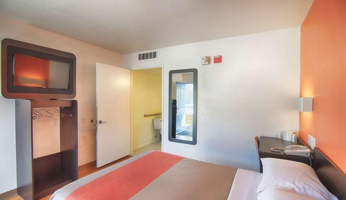 Habitación estándar, 1 cama doble, accesible para personas con discapacidad, no fumadores