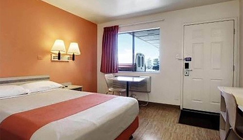 Habitación, 1 cama doble, accesible en silla de ruedas, no fumadores (Mobility, Bathtub W/grab Bars)