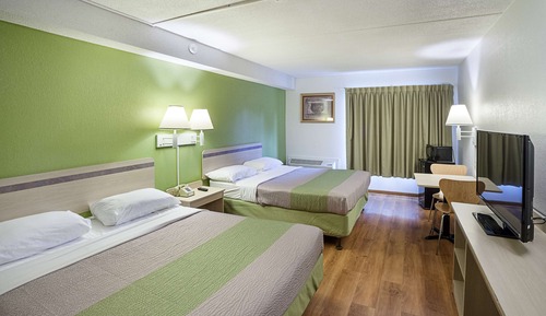 Habitación estándar, 2 camas dobles, accesible para personas con discapacidad, no fumadores