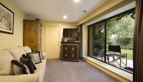 Wild Encounter 2 Bedroom Suite (Check in by 2:30pm)
