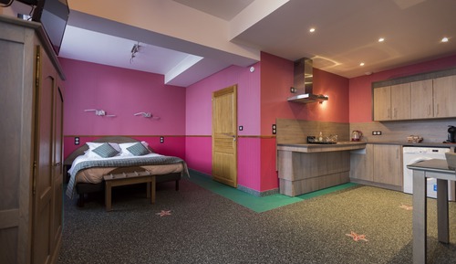 Habitación triple, accesible para personas con discapacidad, vistas al patio