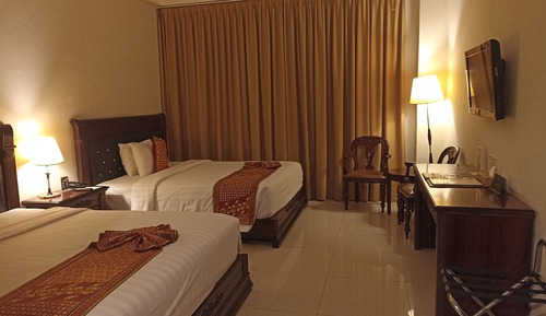 Habitación Deluxe con 2 camas individuales, fumadores (No View)