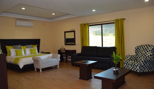 Suite Deluxe, dormitorio mixto