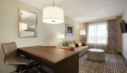 Suite, 2 camas de matrimonio, accesible para personas con discapacidad (Roll-in Shower)