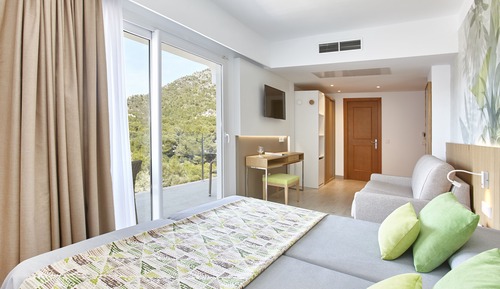 Habitación familiar, vistas al canal (2 Adultos + 2 Niños)