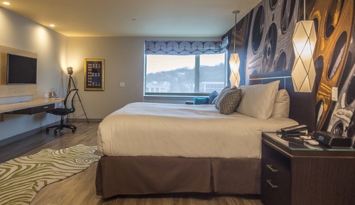 Habitación, 1 cama de matrimonio grande, accesible para personas con discapacidad (Communications)