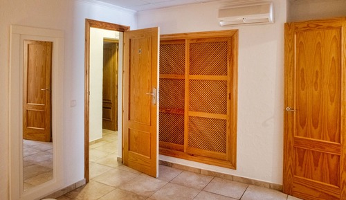 Apartamento, 2 habitaciones, terraza, vistas a la piscina