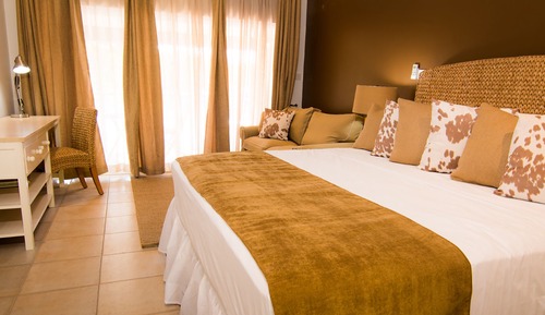 Habitación, 1 cama de matrimonio grande, cocina básica, vistas a la playa