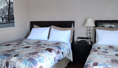 Habitación superior, 2 camas dobles, cocina básica