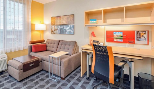 Estudio, 1 cama de matrimonio grande con sofá cama