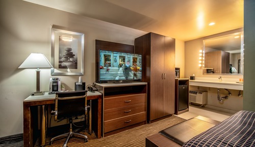 Habitación económica, 1 cama de matrimonio grande