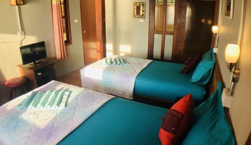 Standard Bungalow 2 Single Beds A/C