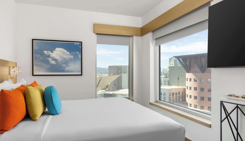 Suite, 1 cama de matrimonio grande, accesible para personas con discapacidad, vistas a la montaña