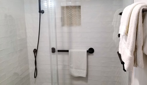 La Colina - Ocean View King Studio - Kitchenette, Fireplace, Private Deck