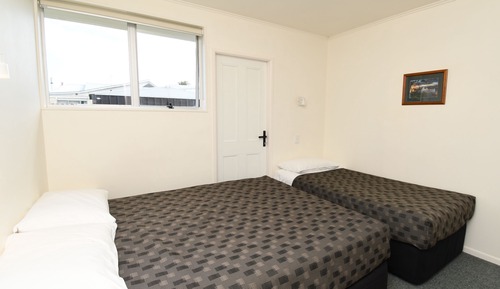 Family 1 Bedroom Unit