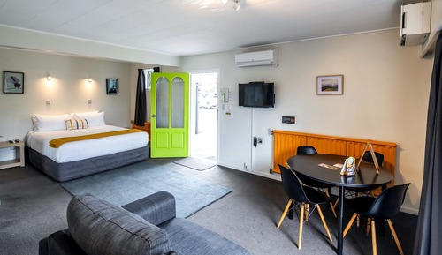 Suite estudio Deluxe, 1 habitación, bañera de hidromasaje, en la zona del patio