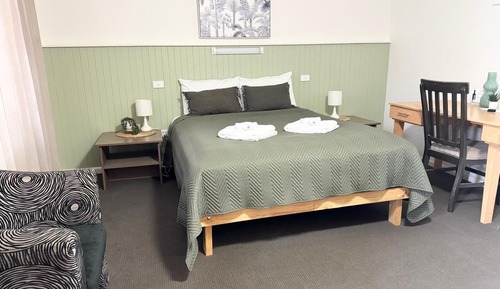 Habitación estándar, 1 cama de matrimonio, no fumadores (Budget)