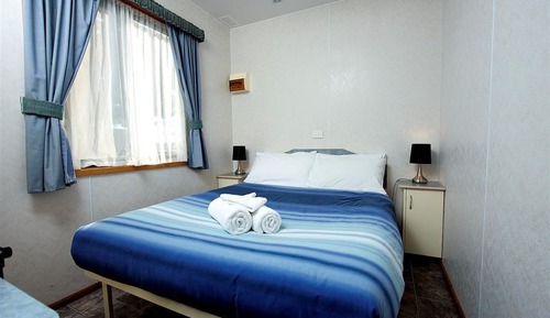 Suite estándar, 2 habitaciones, no fumadores, cocina básica (Standard Cabin)