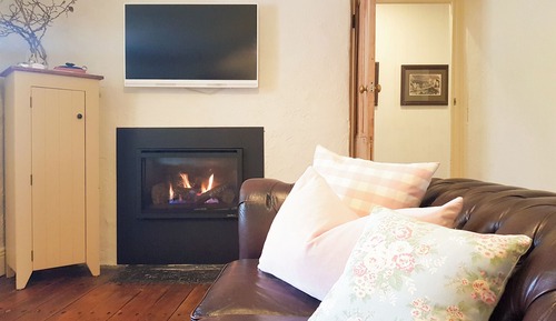 Casa tradicional, 2 camas de matrimonio, cocina