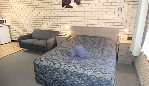 Habitación estándar con 2 camas individuales, no fumadores, cocina básica (Standard Queen Room)