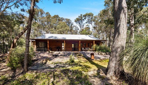 1 Bedroom Spa Forest View Chalet